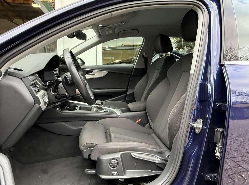 Occasion Audi A4 Advanced 204 PK (150 kW) 2022 Blauw Stationwagen