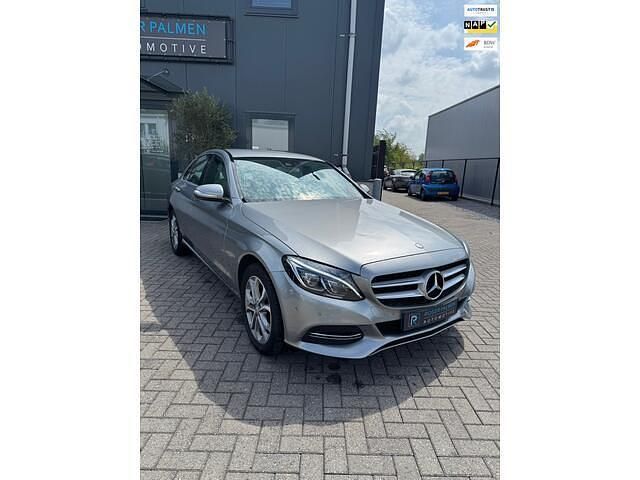 Grijs Gebruikt 2015 Mercedes C180 Ambition Sedan | € 17.950 (Goede deal) - Afbeelding 1/4