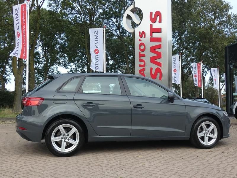 Occasion Audi A3 Sportback Proline 2019 Grijs Hatchback