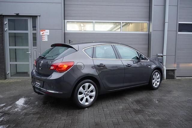 Occasion Opel Astra 120 PK (88 kW) 2014 Grijs Hatchback