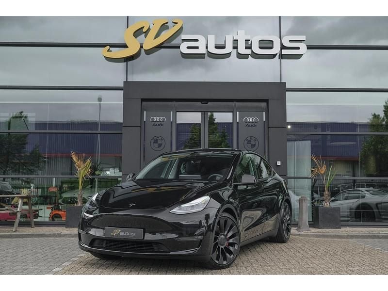 Zwart Gebruikt 2023 Tesla Model Y Performance SUV | € 37.950 (Goede deal) - Afbeelding 1/4