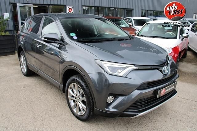 Grijs Gebruikt 2016 Toyota RAV4 SUV | € 18.950 (Duur) - Afbeelding 1/4
