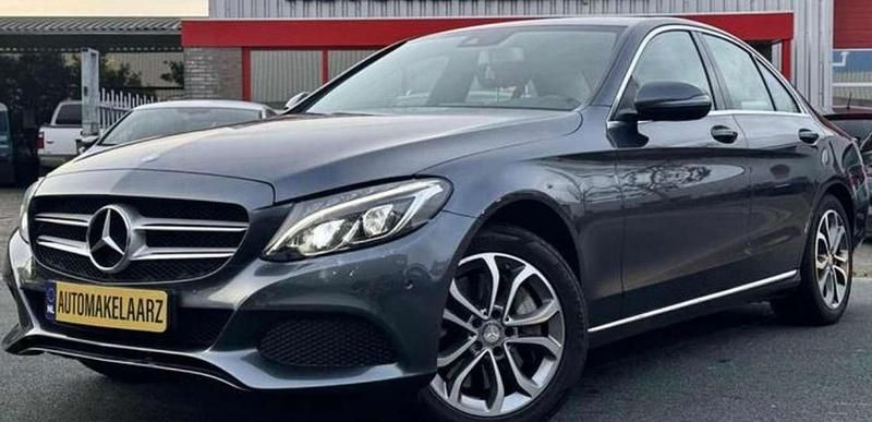 Grijs Gebruikt 2015 Mercedes C350 Edition Sedan | € 17.450 (Goede deal) - Afbeelding 1/4