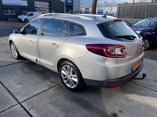 Occasion Renault Mégane GrandTour Expression 110 PK (80 kW) 2012 Grijs (metallic) Stationwagen