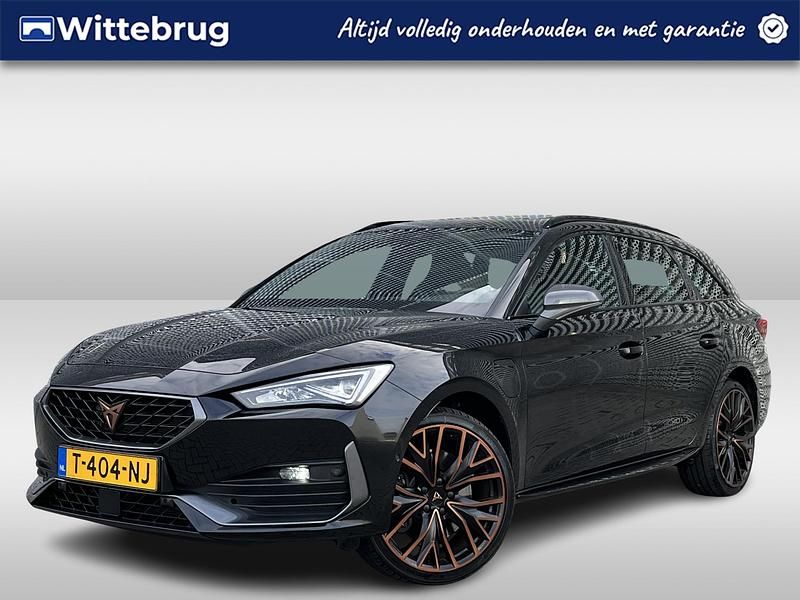 Zwart Gebruikt 2021 Cupra Leon VZ Stationwagen | € 27.950 (Eerlijke prijs) - Afbeelding 1/2