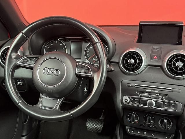 Occasion Audi A1 Sportback Design 97 PK (71 kW) 2016 Rood Hatchback