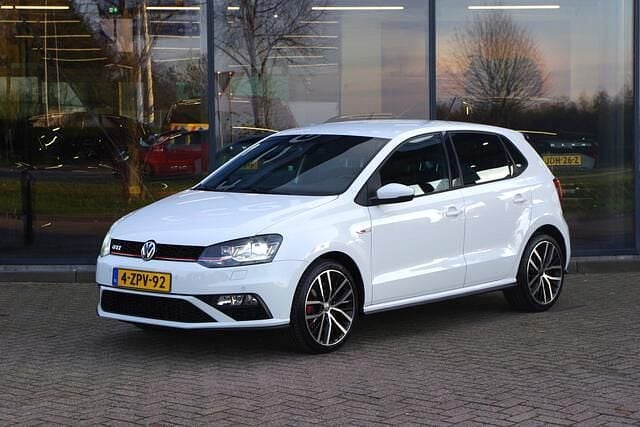 Wit Gebruikt 2015 VW Polo GTI Hatchback | € 13.900 (Eerlijke prijs) - Afbeelding 1/4