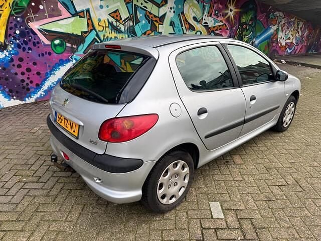 Occasion Peugeot 206 75 PK (55 kW) 2007 Grijs Hatchback