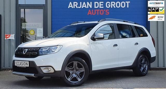 Wit Gebruikt 2018 Dacia Logan MCV Stepway MPV | € 9.950 (Eerlijke prijs) - Afbeelding 1/4