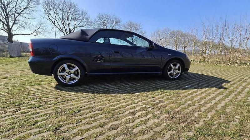 Afbeelding 2/4