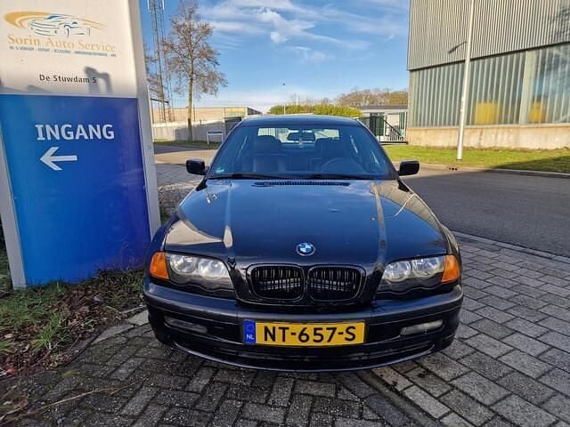 Occasion BMW 328 Executive 193 PK (141 kW) 1999 Zwart Sedan