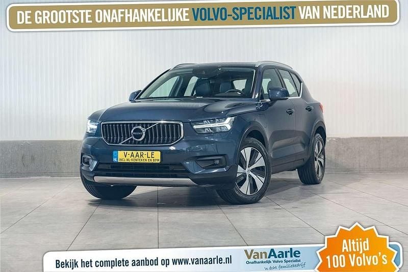Blauw Gebruikt 2021 Volvo XC40 Inscription SUV | € 27.350 (Eerlijke prijs) - Afbeelding 1/3