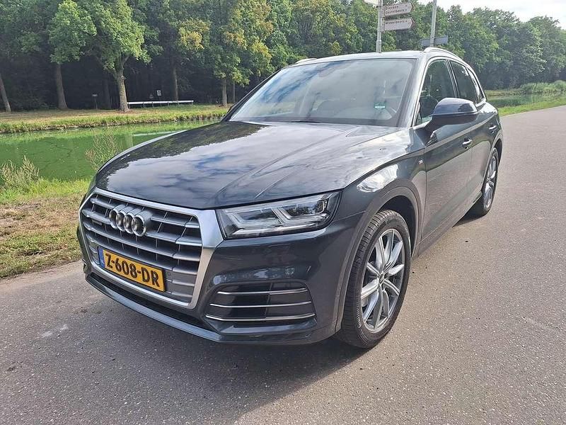 Grijs Gebruikt 2020 Audi Q5 Sport SUV | € 34.500 (Super prijs) - Afbeelding 1/4