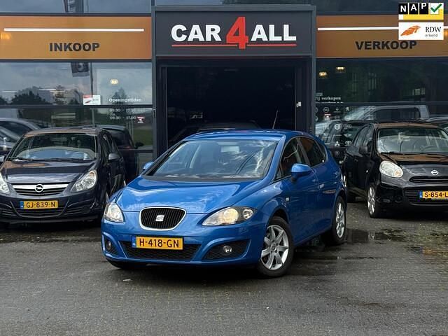 Blauw Gebruikt 2010 Seat Leon Ecomotive Hatchback | € 3.995 (Eerlijke prijs) - Afbeelding 1/4