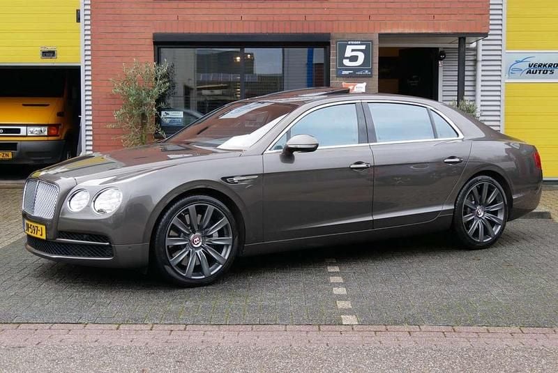 Occasion Bentley Flying Spur 508 PK (373 kW) 2014 Grijs Sedan