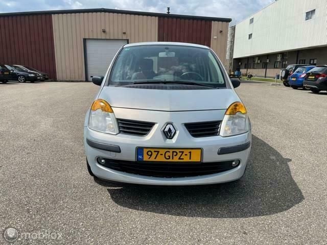Occasion Renault Modus Expression 111 PK (81 kW) 2005 Grijs MPV