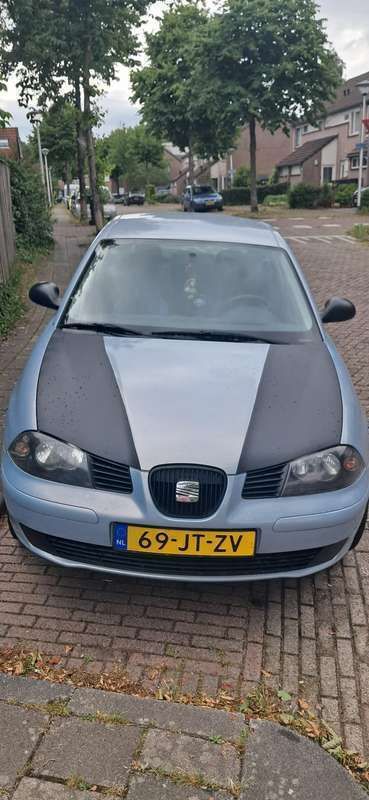 Gebruikt 2002 Seat Ibiza Stella Sedan | € 1.000 (Eerlijke prijs) - Afbeelding 1/4