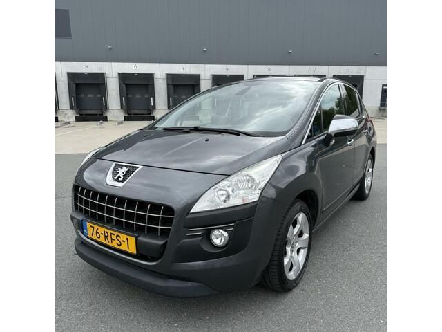 Grijs Gebruikt 2011 Peugeot 3008 GTi MPV | € 4.999 (Eerlijke prijs) - Afbeelding 1/4