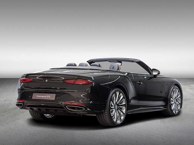 Nieuw Bentley Continental Mulliner 600 PK (441 kW) 2026 Groen Cabriolet