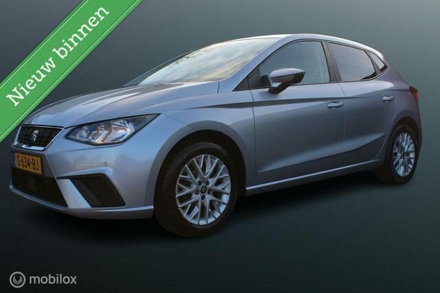Grijs Gebruikt 2019 Seat Ibiza Business Hatchback | € 11.895 (Goede deal) - Afbeelding 1/4