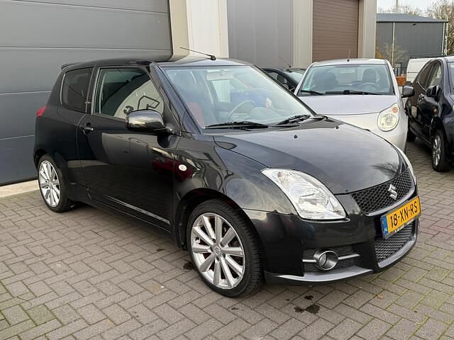 Occasion Suzuki Swift Sport 125 PK (91 kW) 2007 Zwart (metallic) Hatchback