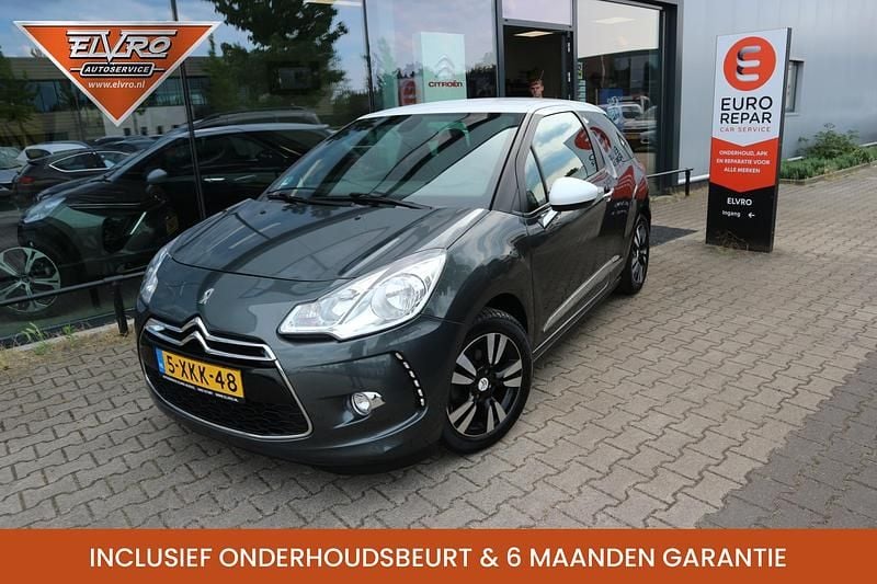 Grijs (metallic) Gebruikt 2014 Citroën DS3 So Chic Hatchback | € 5.950 (Eerlijke prijs) - Afbeelding 1/4