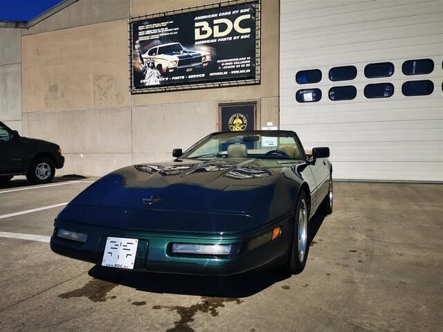 Groen Gebruikt 1992 Chevrolet Corvette C4 Cabriolet | € 24.500 - Afbeelding 1/4