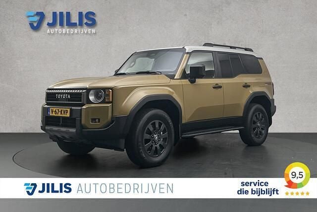 Geel Gebruikt 2024 Toyota Land Cruiser Edition SUV | € 94.950 - Afbeelding 1/3