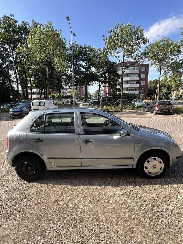 Afbeelding 2/4