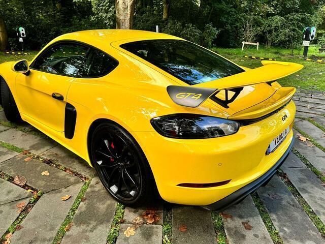Occasion Porsche 718 Cayman GT4 2020 Geel Coupé