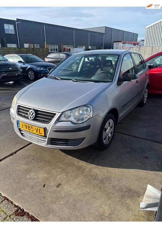 Occasion 2007 VW Polo Trendline Hatchback | € 1.995 (Eerlijke prijs) - Afbeelding 1/4