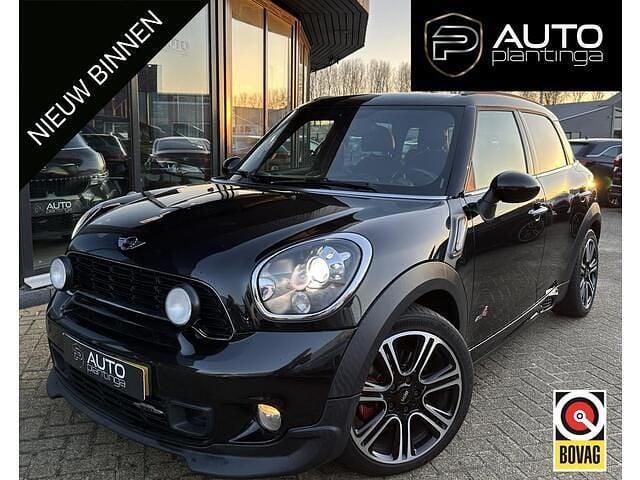 Zwart (metallic) Gebruikt 2013 Mini John Cooper Works Countryman Chili SUV | € 12.445 (Eerlijke prijs) - Afbeelding 1/4
