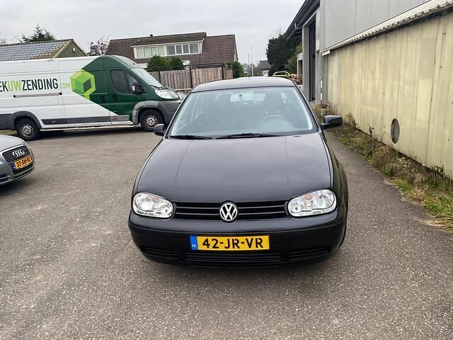 Occasion VW Golf IV 75 PK (55 kW) 2002 Zwart Hatchback