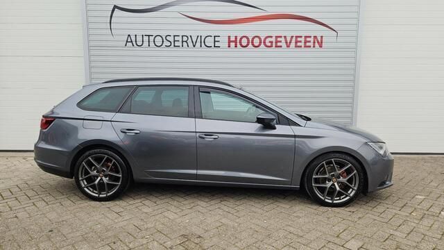 Occasion Seat Leon ST CONNECT 150 PK (110 kW) 2015 Grijs Stationwagen