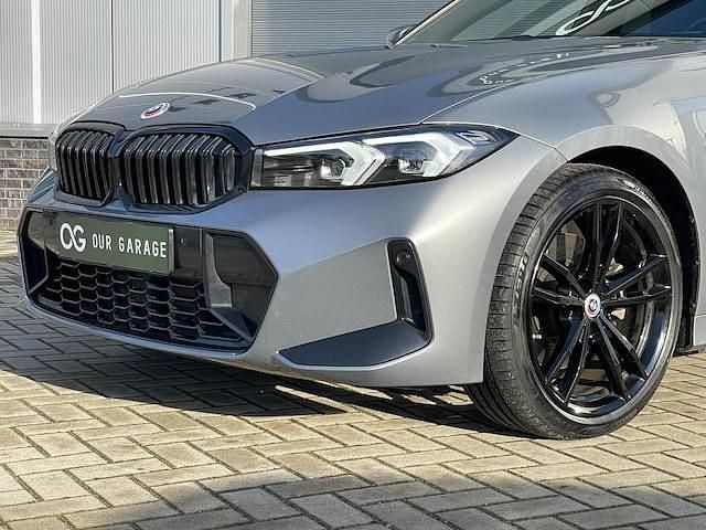 Occasion BMW 320e M Sport 2022 Grijs (metallic) Stationwagen