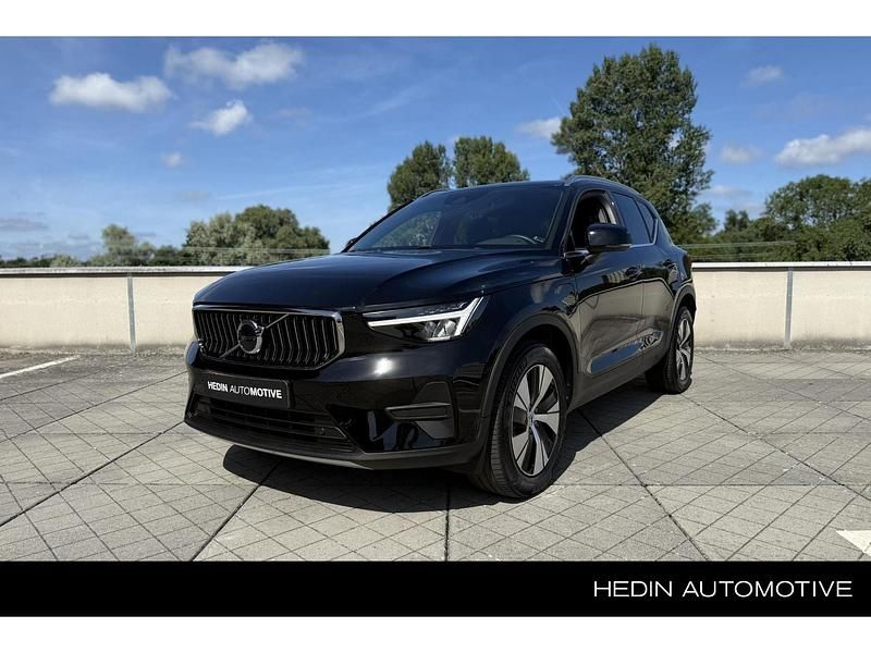 Zwart Gebruikt 2023 Volvo XC40 Inscription SUV | € 41.995 (Duur) - Afbeelding 1/4