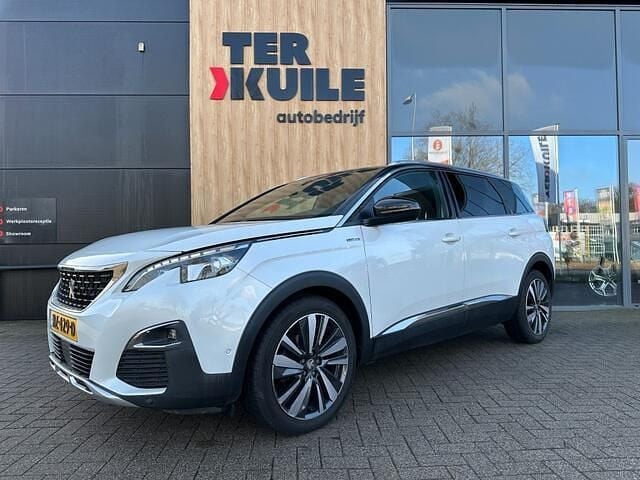 Wit Occasion 2017 Peugeot 5008 GT-line SUV | € 16.975 (Goede deal) - Afbeelding 1/4
