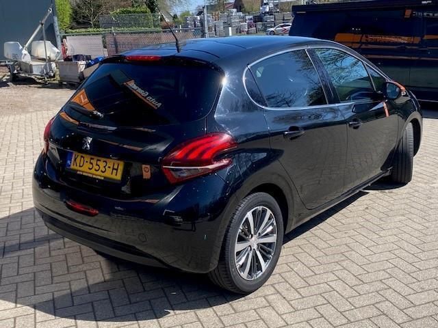 Occasion Peugeot 208 Roland Garros 110 PK (80 kW) 2016 Zwart Hatchback