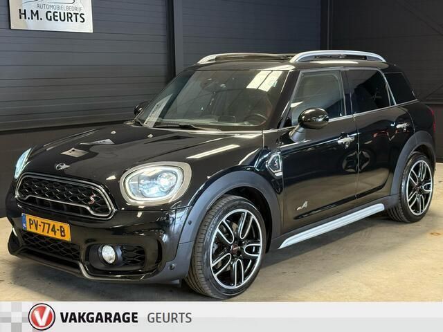 Zwart Gebruikt 2017 Mini John Cooper Works Countryman SUV | € 22.950 (Eerlijke prijs) - Afbeelding 1/4