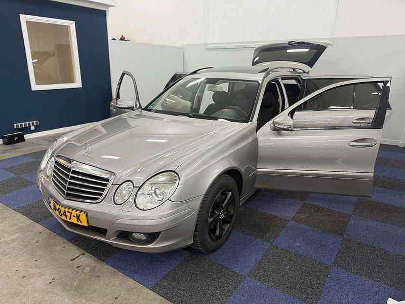 Occasion Mercedes E200 Classic 184 PK (135 kW) 2007 Grijs Stationwagen