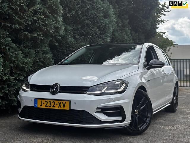 Wit Gebruikt 2017 VW Golf VII R-line Hatchback | € 17.500 (Eerlijke prijs) - Afbeelding 1/4