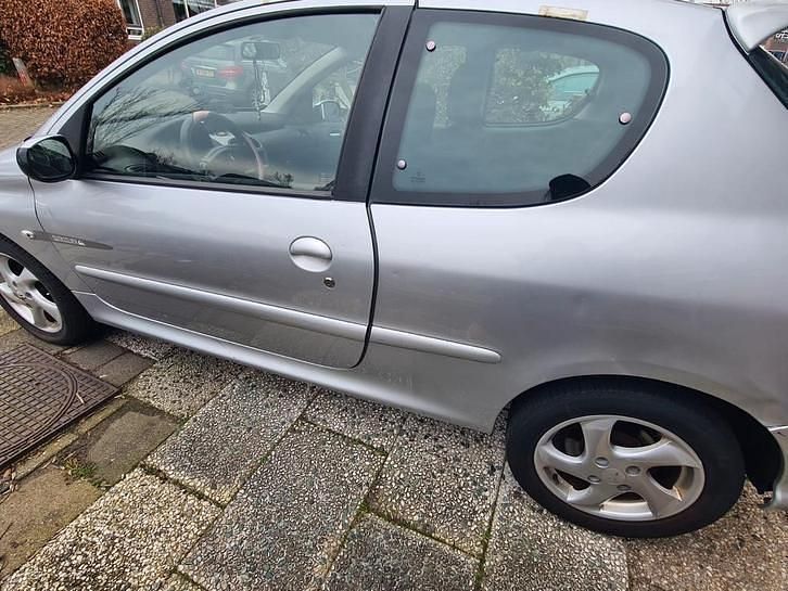 Occasion Peugeot 206 Quiksilver 108 PK (79 kW) 2003