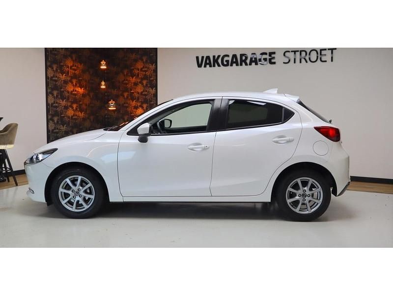 Occasion Mazda 2 Luxury 90 PK (66 kW) 2020 Wit Hatchback