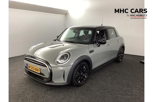 Grijs Gebruikt 2021 Mini Cooper Business Hatchback | € 19.200 (Eerlijke prijs) - Afbeelding 1/4