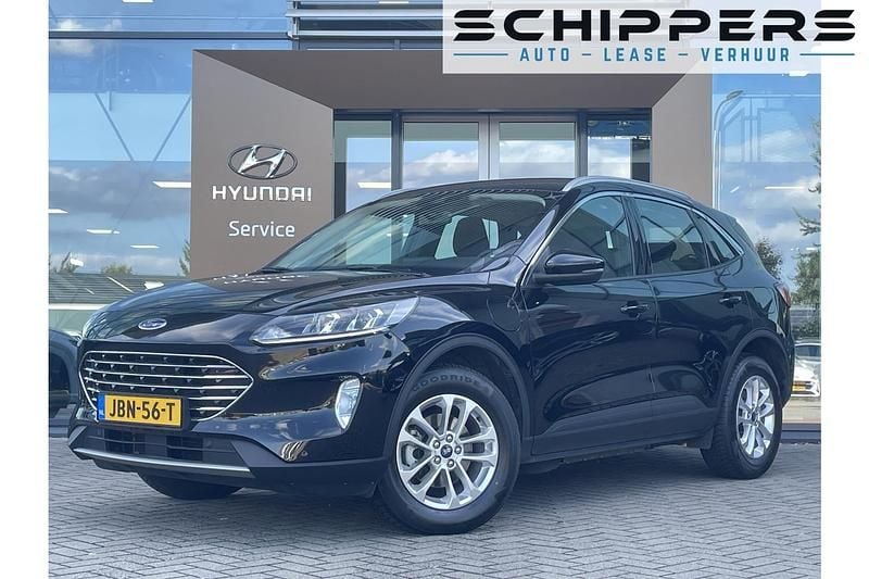 Zwart Gebruikt 2022 Ford Kuga Titanium SUV | € 24.900 (Super prijs) - Afbeelding 1/4
