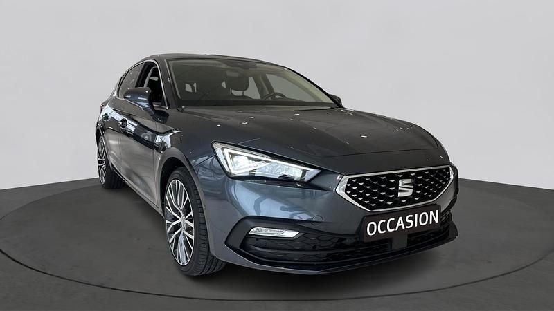 Occasion Seat Leon XCELLENCE 2023 Grijs Hatchback