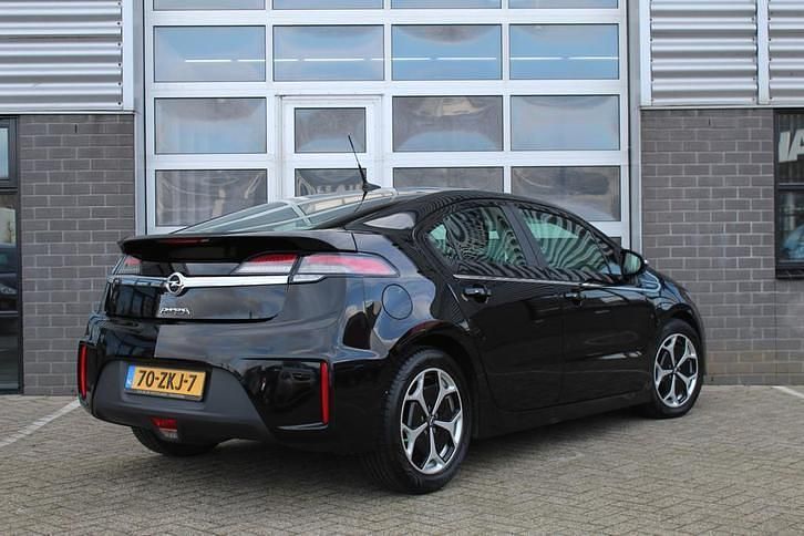 Occasion Opel Ampera 150 PK (110 kW) 2012 Zwart Hatchback