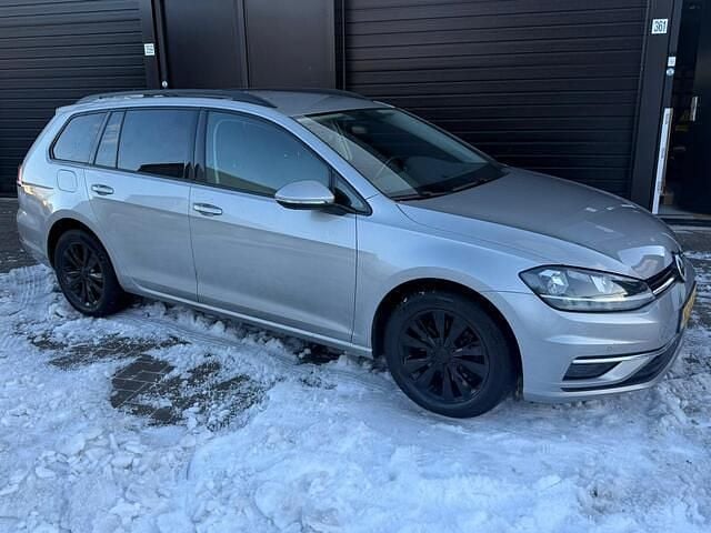 Occasion VW Golf VII Comfortline 110 PK (80 kW) 2017 Grijs Stationwagen