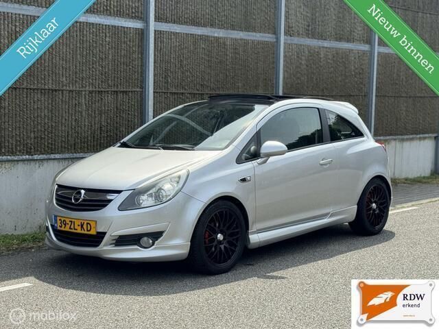 Grijs Gebruikt 2008 Opel Corsa Executive Hatchback | € 3.250 (Duur) - Afbeelding 1/4
