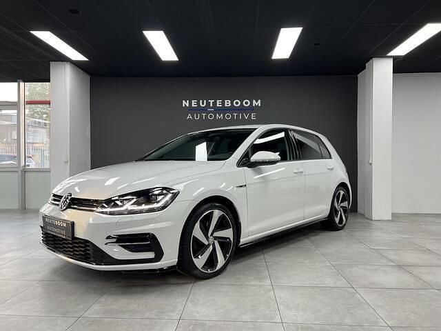 Wit Occasion 2018 VW Golf VII R-line Hatchback | € 18.750 (Goede deal) - Afbeelding 1/4